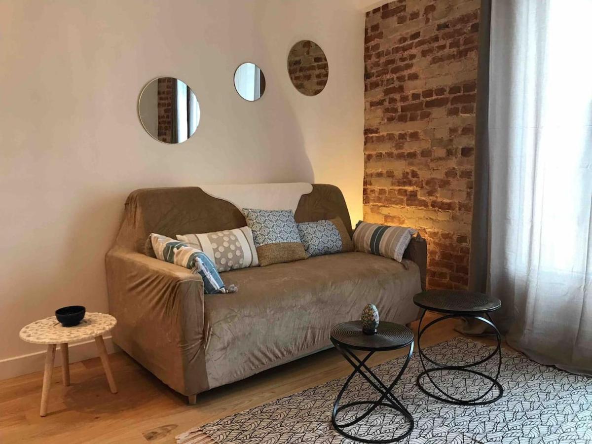 Nid Douillet Sur Apartment